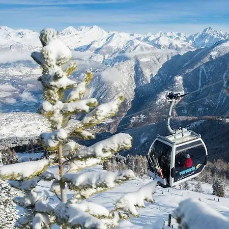 Au Coeur De Apartment Vercorin